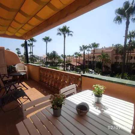Relajante Apartamento Junto Al Mar En