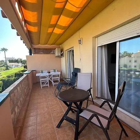 Relajante Apartamento Junto Al Mar En Apartmán *